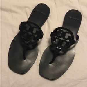 Tory Burch Square Miller Perfect Navy